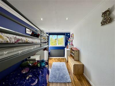 Picture 30